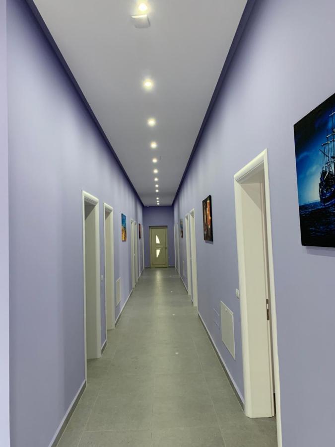 Hotel Restaurant Deso Shijak Zewnętrze zdjęcie